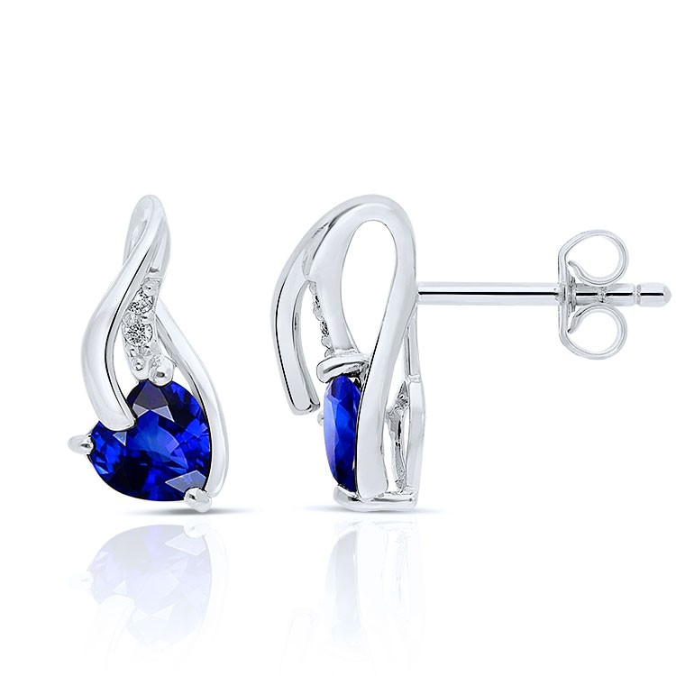 Boucles d'Oreilles en Or Blanc serties Saphirs Coeur et Diamants blancs